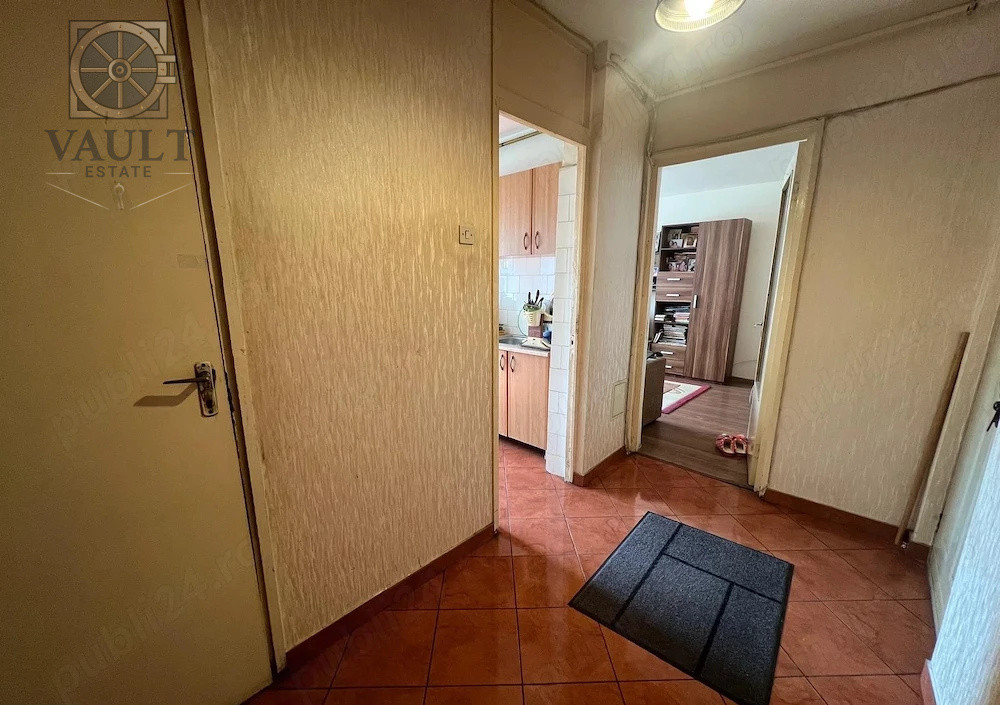 Apartament 2 camere-Centrala Proprie-Bulevardul Chisinau 