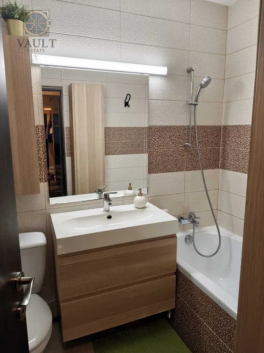 APARTAMENT 3 CAMERE - CENTRALA PROPRIE - METROU GORJULUI