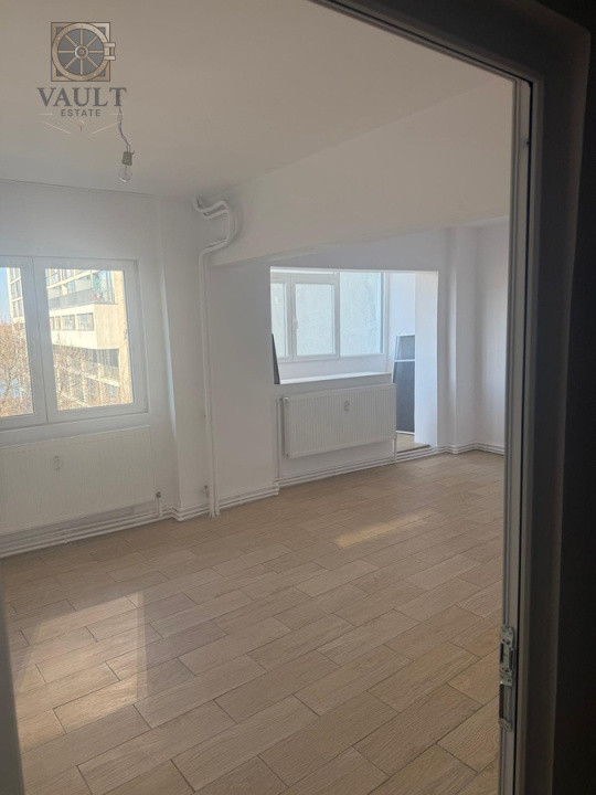 Apartament 3 camere - Renovat - Centrala proprie - Colentina 