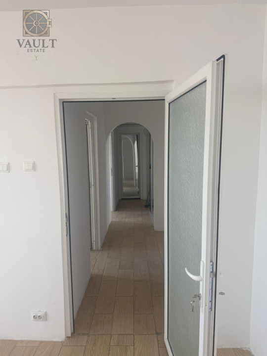 Apartament 3 camere - Renovat - Centrala proprie - Colentina 