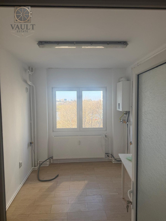 Apartament 3 camere - Renovat - Centrala proprie - Colentina 
