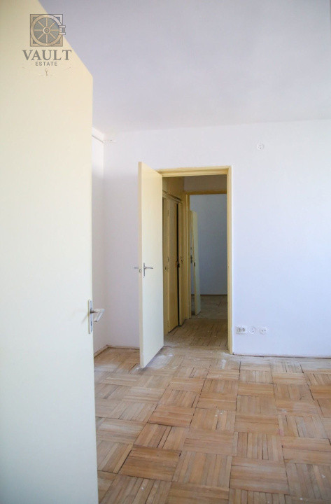 Apartament 2 camere - BLOC REABILITAT - zona BABA NOVAC 