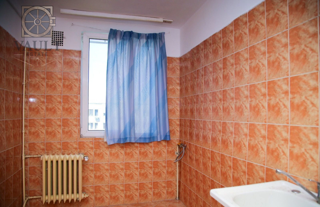 Apartament 2 camere - BLOC REABILITAT - zona BABA NOVAC 