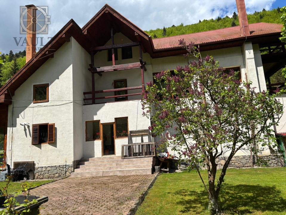 Vila - SINAIA - 4000MP TEREN - Langa Izvorul Dorului