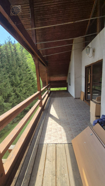 Vila - SINAIA - 4000MP TEREN - Langa Izvorul Dorului