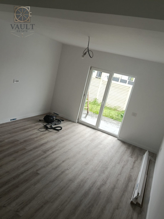 Casa Individuala-Comuna Berceni- Vidra -3 camere-Teren 349mp 