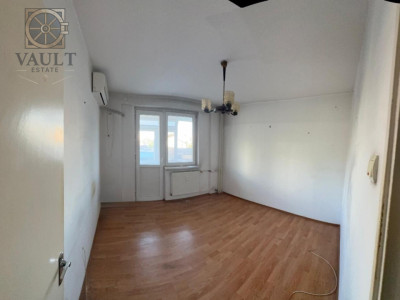2 camere de renovat - BLOC ANVELOPAT - Bulevardul Brancoveanu 