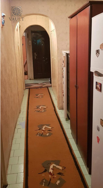 APARTAMENT 3 CAMERE-2 BAI-REABILITAT-BOXA-DECOMANDAT-RAHOVA-BARCA