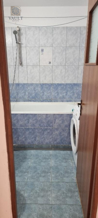 Apartament 2 camere - DECOMANDAT - zona RAHOVA 
