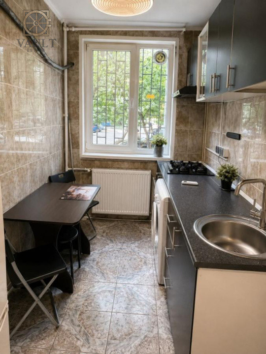 Apartament 2 camere-1 minut metrou Constantin Brancusi
