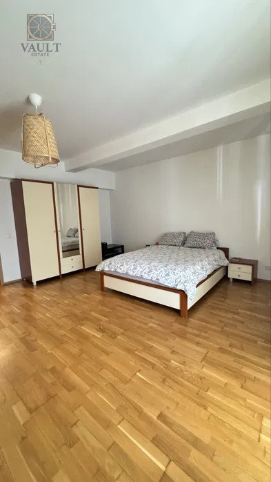 Apartament 3 camere -4 minute pana la metrou Dristor 