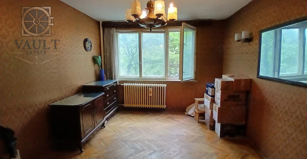 Apartament 3 camere Berceni-Scoala Gimnaziala 108