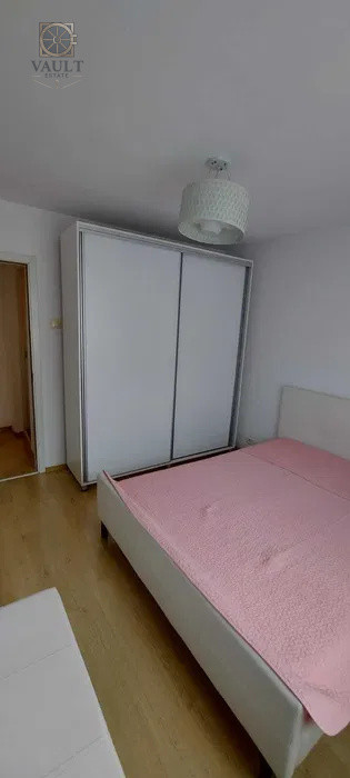 Apartament 2 camere - DECOMANDAT - zona RAHOVA 
