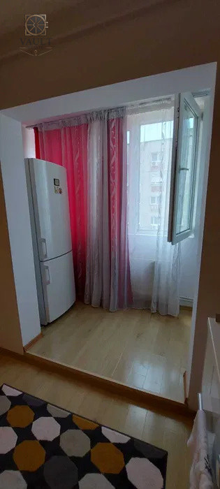 Apartament 2 camere - DECOMANDAT - zona RAHOVA 