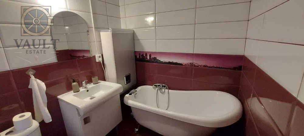 Apartament 2 camere - DECOMANDAT - zona RAHOVA 