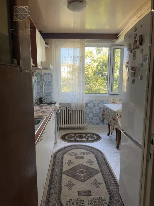 Apartament 3 camere - BLOC ANVELOPAT - zona DRISTOR