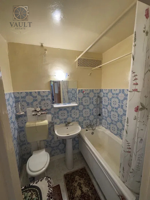 Apartament 3 camere - BLOC ANVELOPAT - zona DRISTOR
