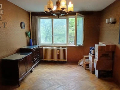 Apartament 3 camere Berceni-Scoala Gimnaziala 108