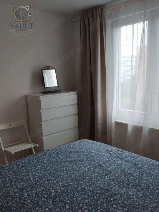 Apartament 3 camere - CENTRALA PROPRIE - zona APARATORII PATRIEI 