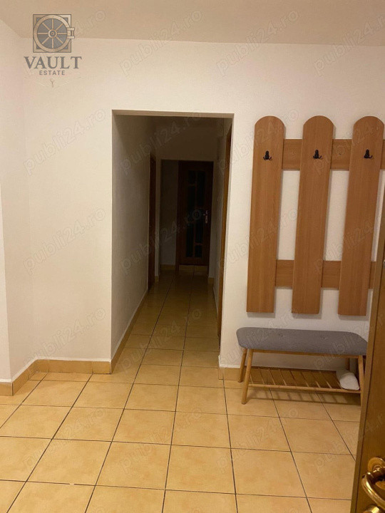 Apartament 3 camere - CENTRALA PROPRIE - zona APARATORII PATRIEI 
