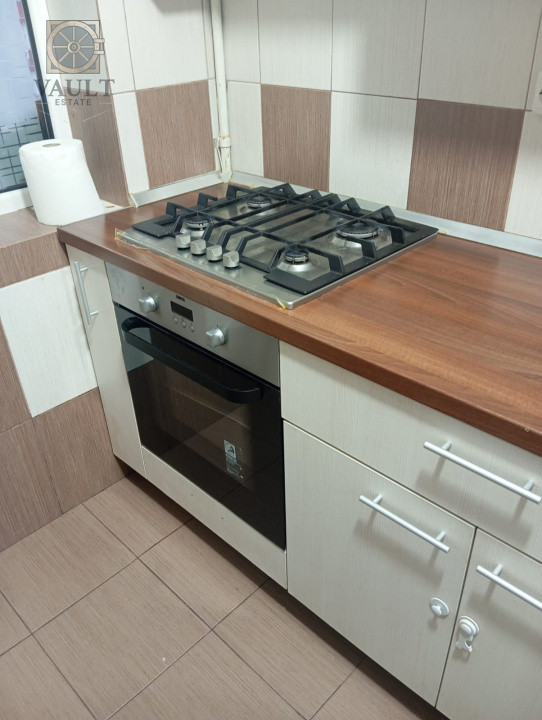 Apartament 2 camere - BLOC ANVELOPAT - zona ALEXANDRU OBREGIA 