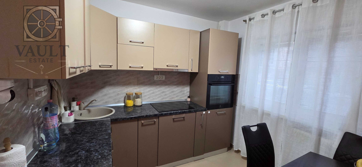 Apartament 4 camere - Politehnica - zona Lujerului
