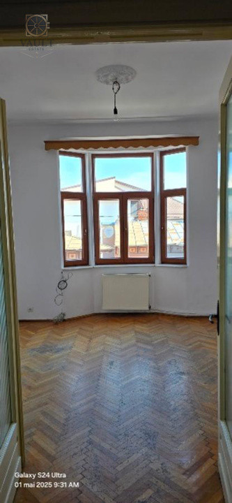 3 camere - 108 MP - Decomandat - Calea Calarasilor