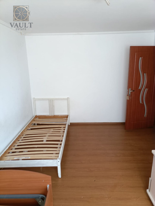 Apartament 3 camere  - 2009 - Fundeni