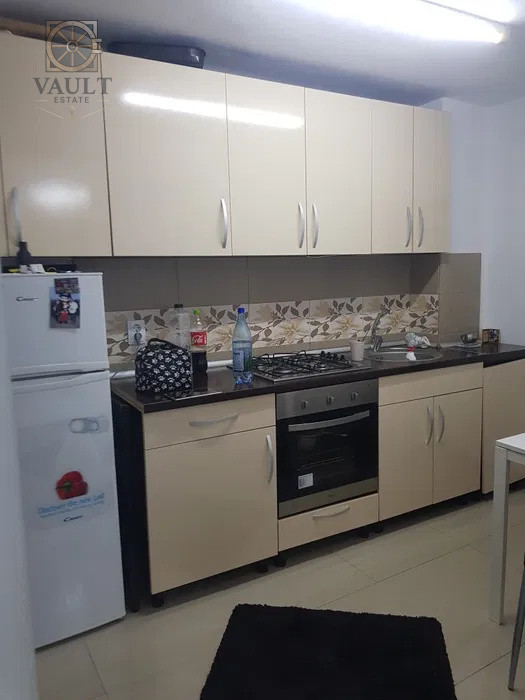 Apartament 4 camere - Scoala Gimnaziala 112 - zona Salajan