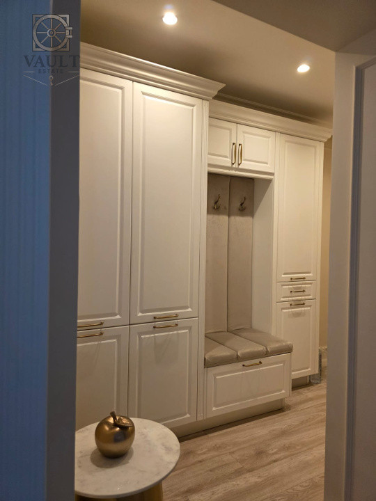 APARTAMENT 3 CAMERE-PANDURI-METRO CITY ACADEMIEI-MOBILAT-UTILAT-2 BAI