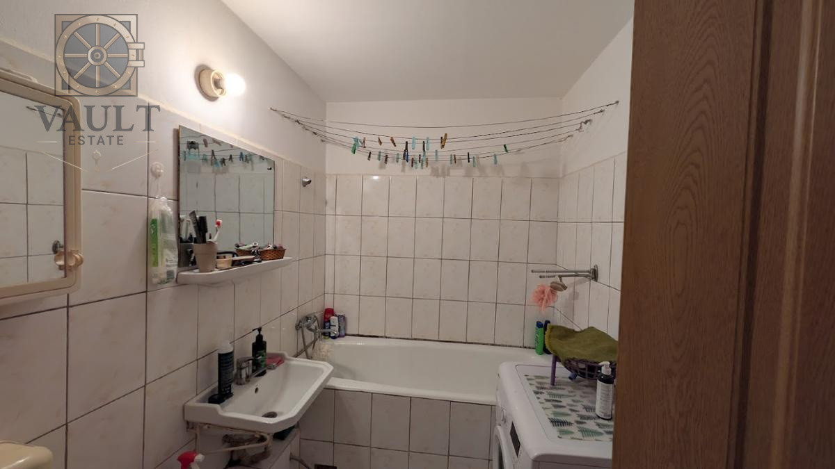 Apartament 4 camere la 6 minute de Metrou Constantin Brancoveanu 
