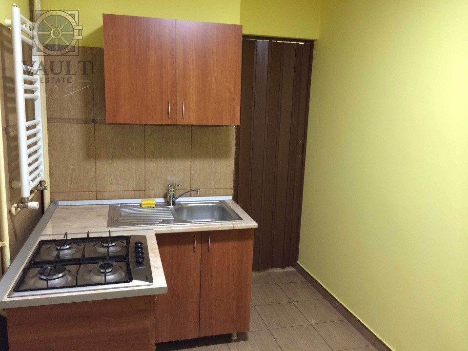 Apartament 2 camere - BLOC ANVELOPAT - zona CANTEMIR 