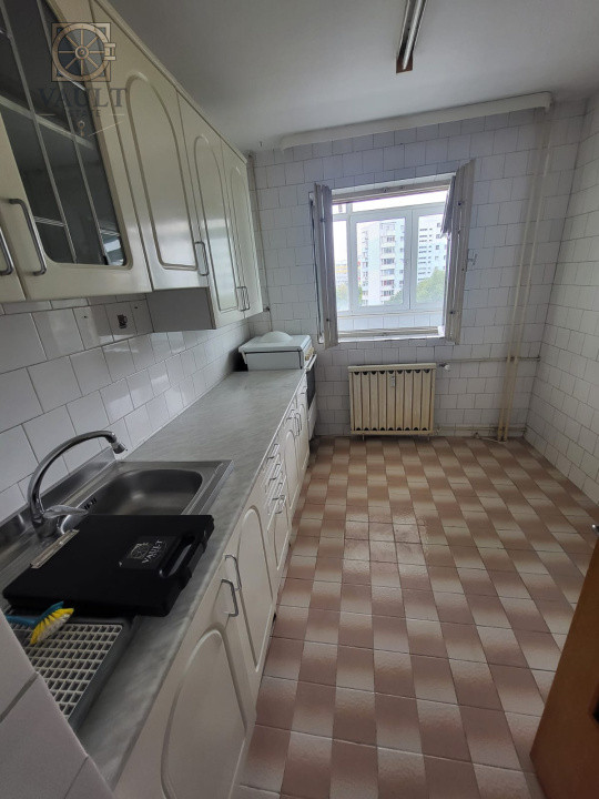 APARTAMENT 3 CAMERE-DECOMANDAT-TRAFIC GREU-ELECTROMAGNETICA-TUTUNARI 