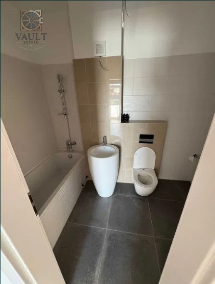Apartament 3 camere - BLOC 2022 - zona VIILOR 