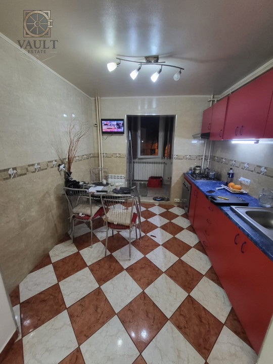Apartament 3 camere - centrala proprie - Rahova, Buzoieni