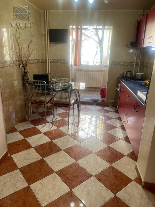 Apartament 3 camere - centrala proprie - Rahova, Buzoieni