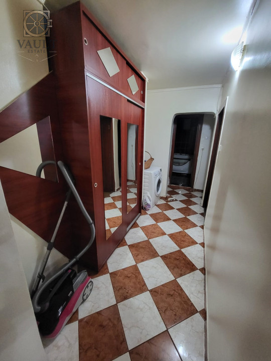 Apartament 3 camere - centrala proprie - Rahova, Buzoieni