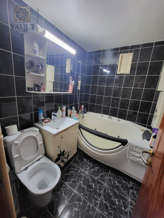Apartament 3 camere - centrala proprie - Rahova, Buzoieni