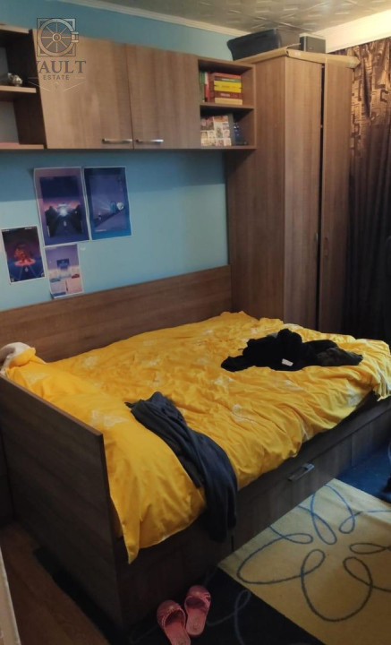 Apartament 4 camere - 3 balcoane - Rahova, Teius