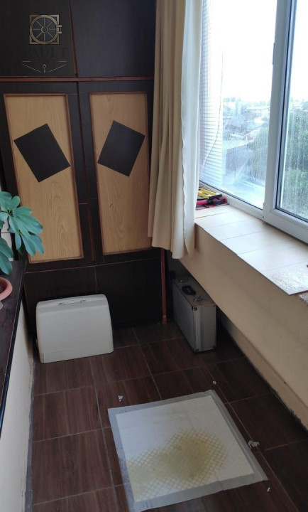 Apartament 4 camere - 3 balcoane - Rahova, Teius