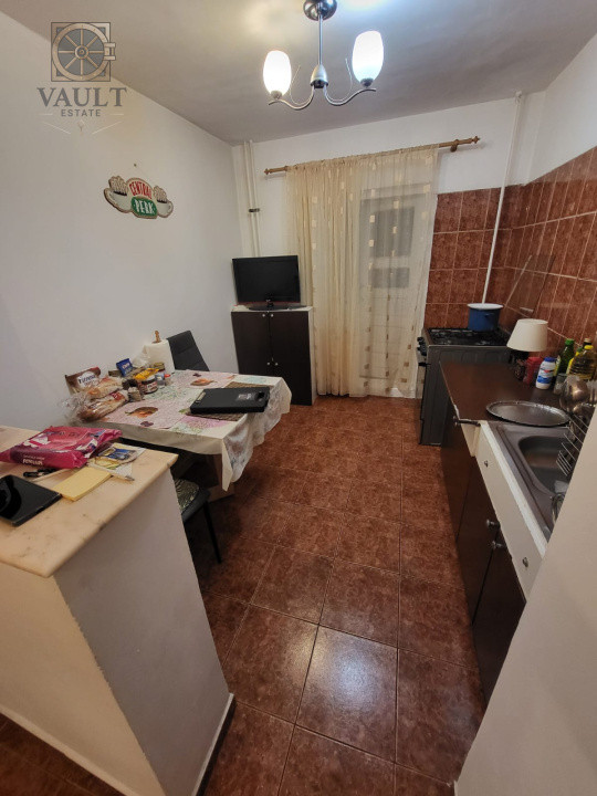 Apartament 3 camere decomandat - Rahova