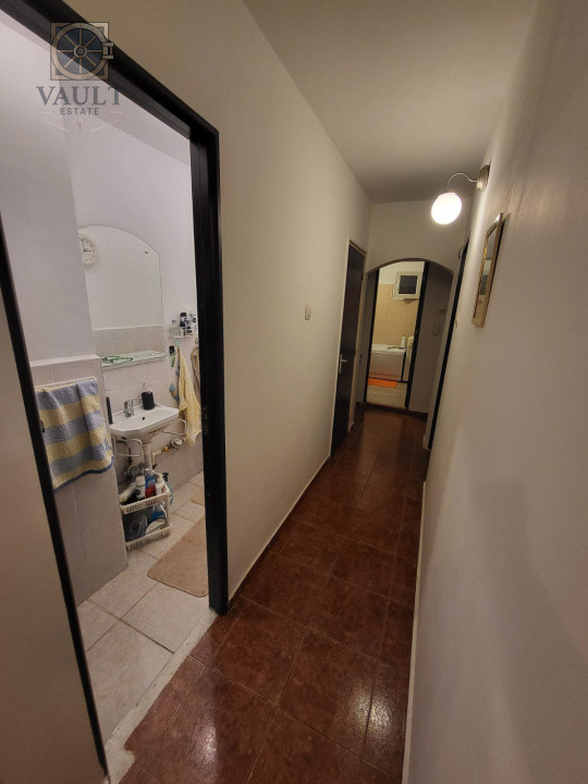 Apartament 3 camere decomandat - Rahova