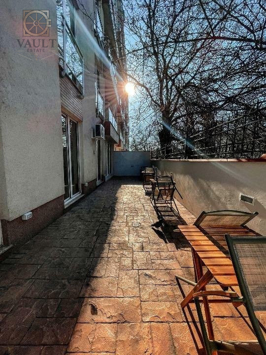4 CAMERE - PIATA VICTORIEI - TERASA 44 MP