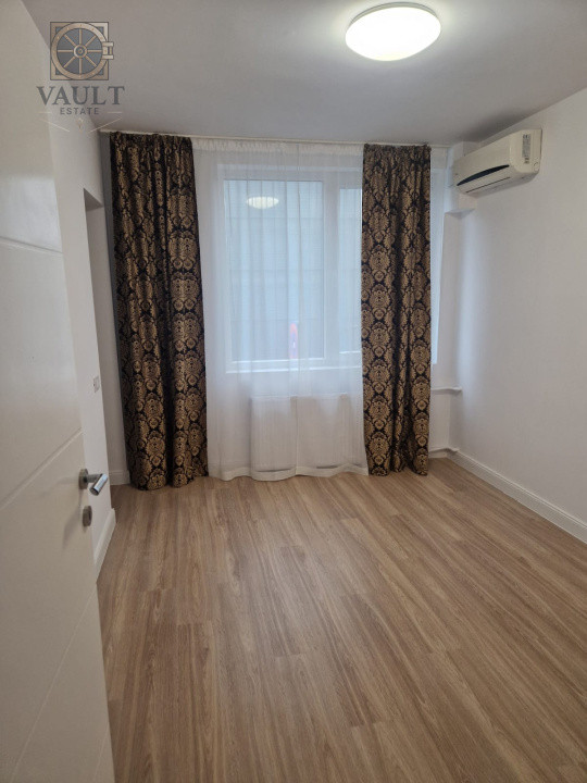 Apartament 2 camere - Metrou Universitate- Risc II