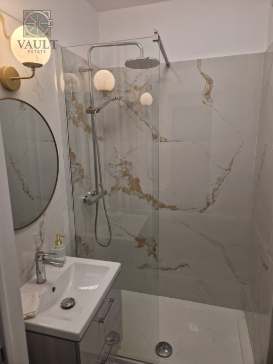 Apartament 2 camere - Metrou Universitate- Risc II