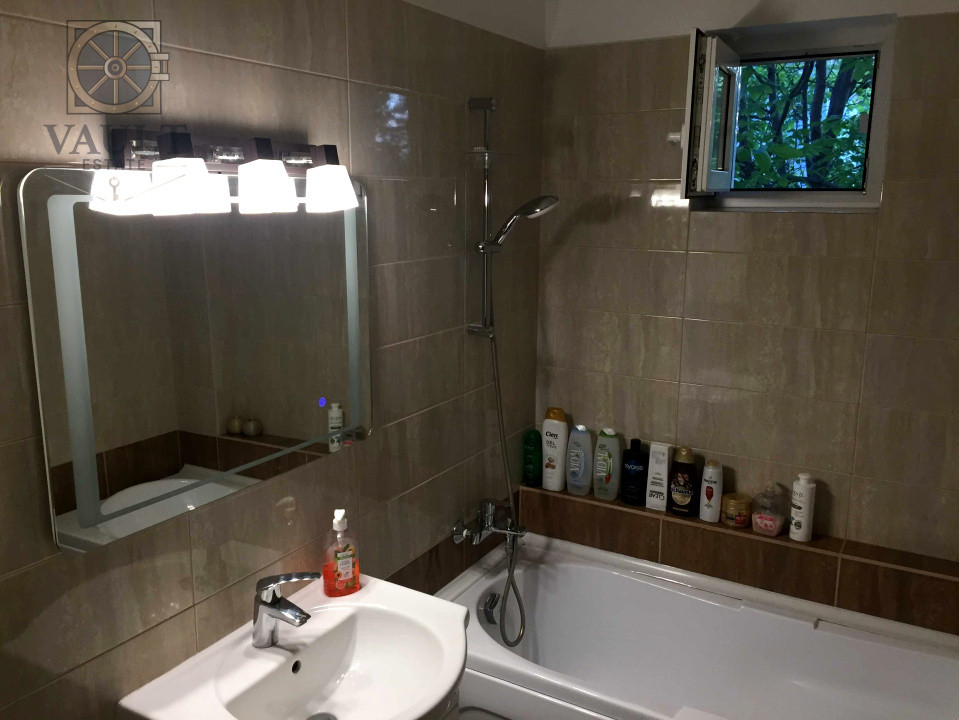 Apartament 3 camere - decomandat din 2010 - zona Nicolae Grigorescu