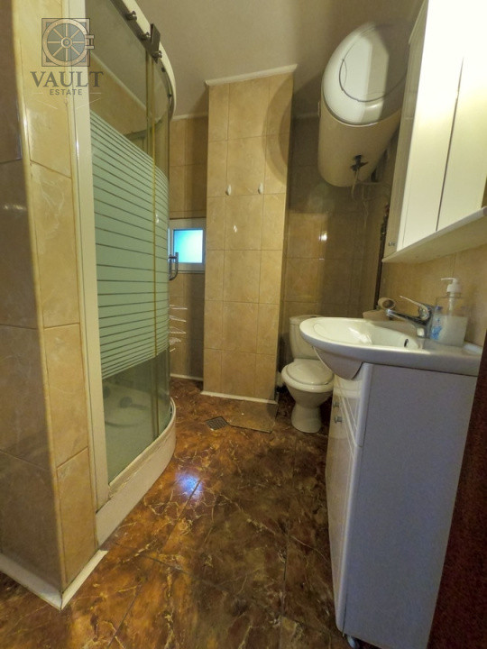 Apartament 2 camere - centrala proprie + boxa  - zona Mosilor - Risc Seismic 1 