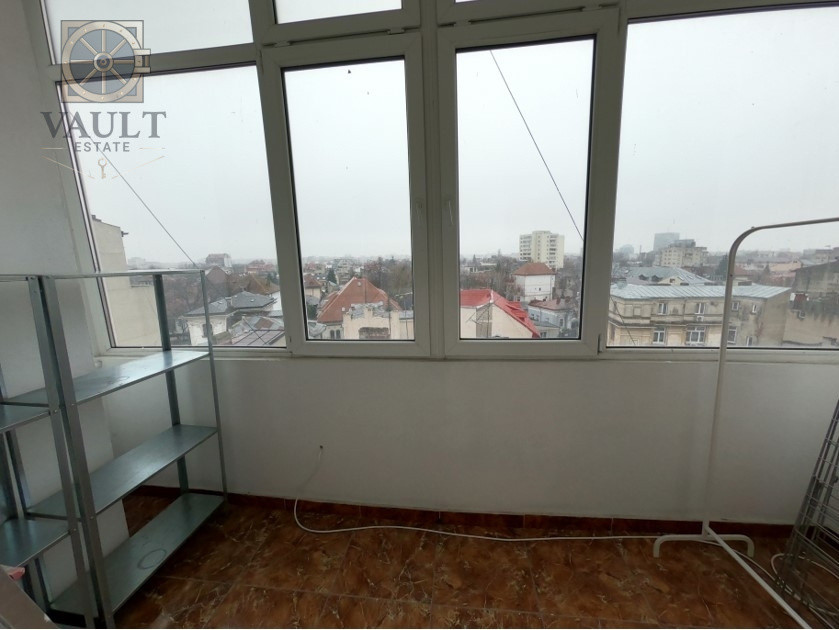 Apartament 2 camere - centrala proprie + boxa  - zona Mosilor - Risc Seismic 1 