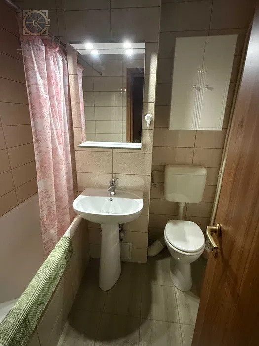 Apartament 4 camere -prima inchiriere -METROU IANCULUI