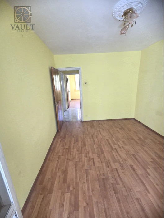 Apartament 3 camere -5 minute Metrou 1 Decembrie